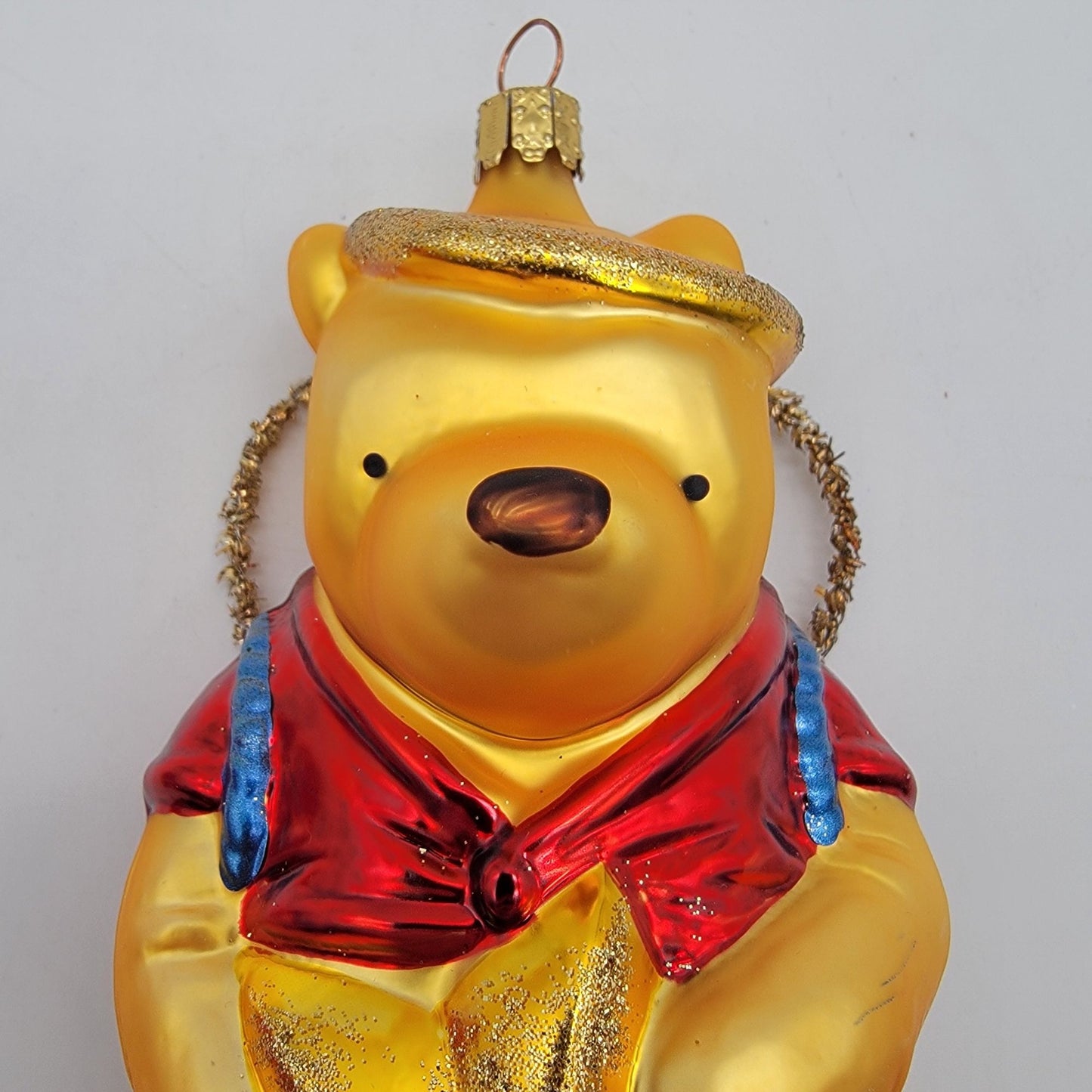 1998 Disney Classic Winnie The Pooh Glass Ornament Holding Star