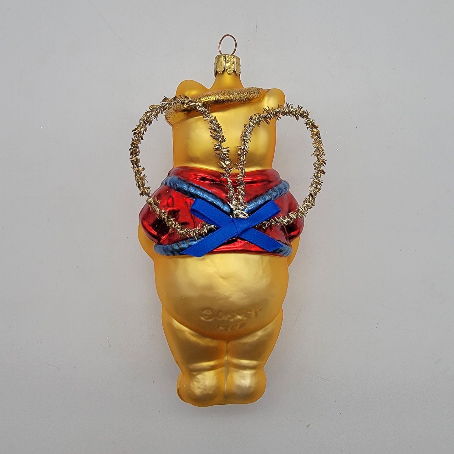 1998 Disney Classic Winnie The Pooh Glass Ornament Holding Star
