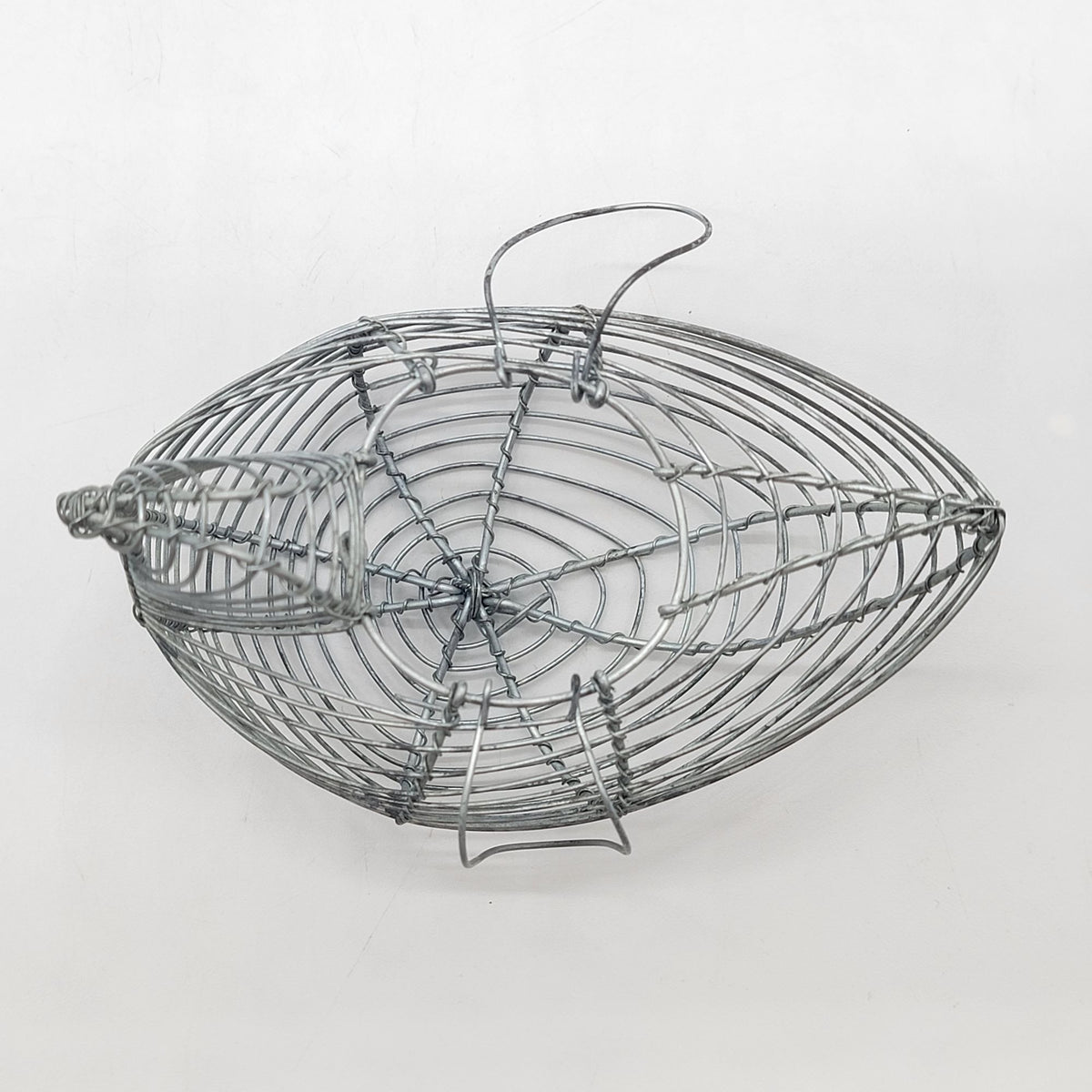 Small Chicken Wire Egg Basket Primitive Farmhouse Vintage