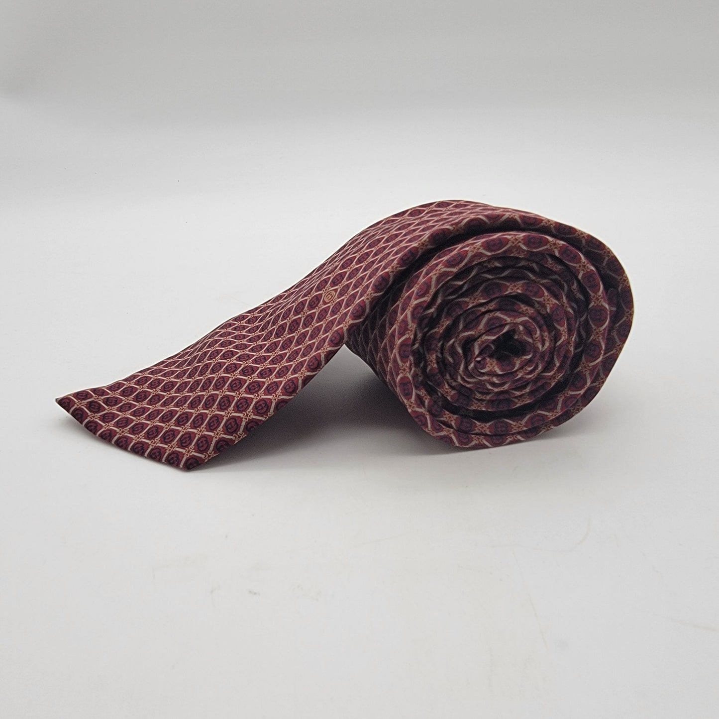 Vintage Gucci Burgundy Silk Tie With GG Diamond Lattice Pattern