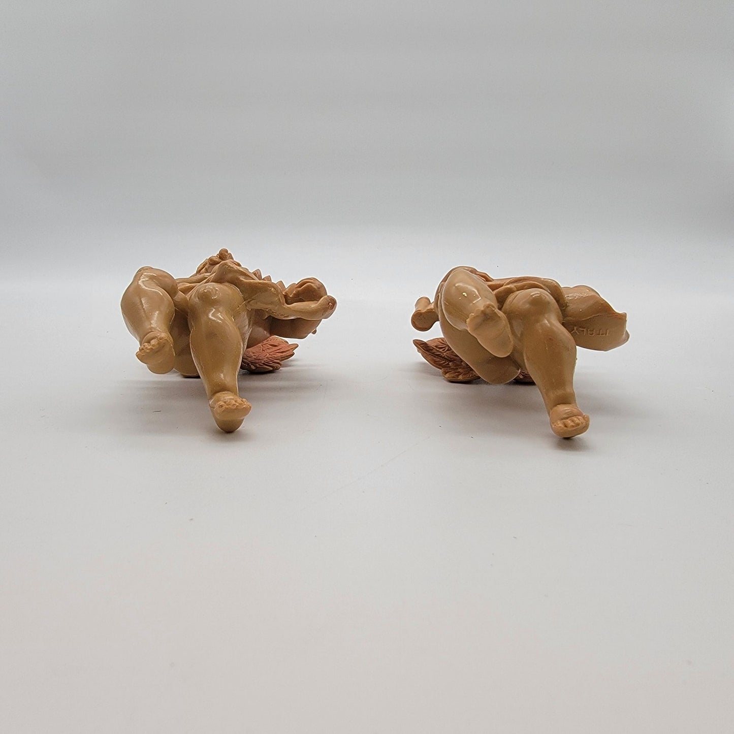 Pair Of Vintage Italian Fontanini Cherub Angels Figures