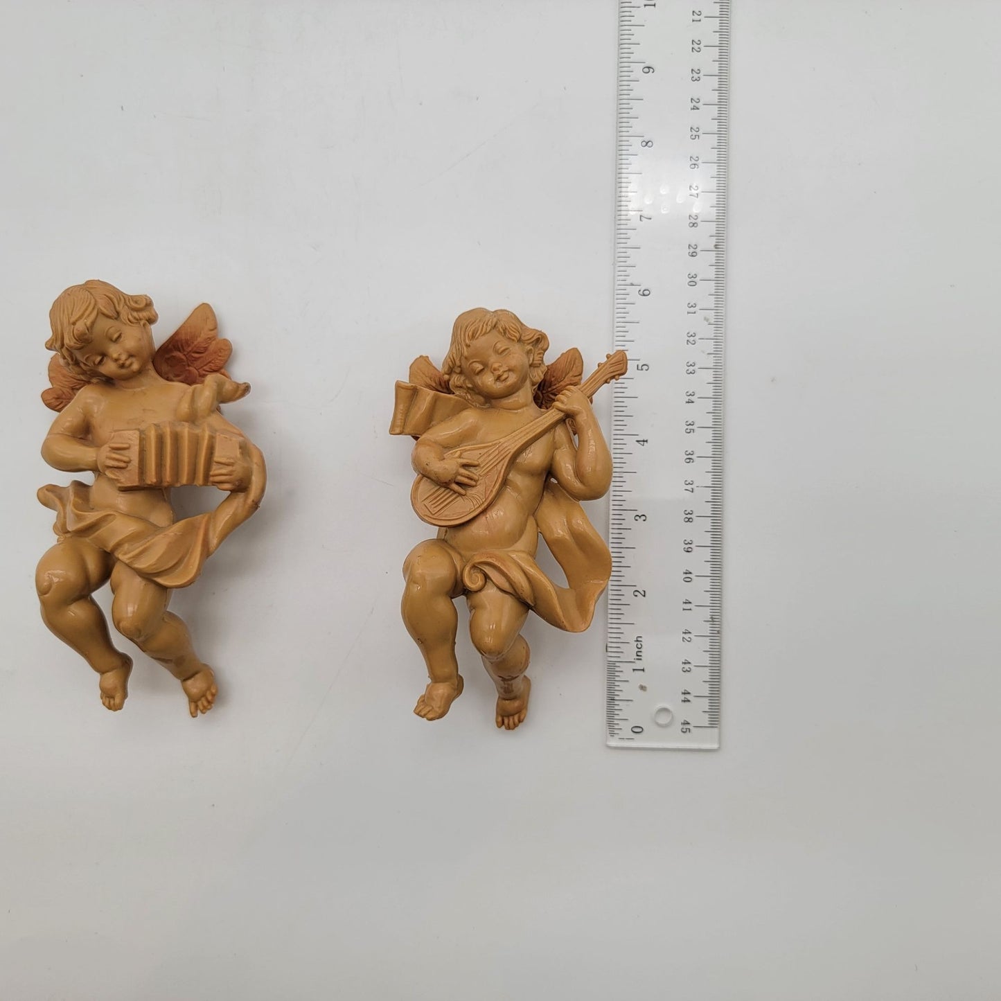 Pair Of Vintage Italian Fontanini Cherub Angels Figures