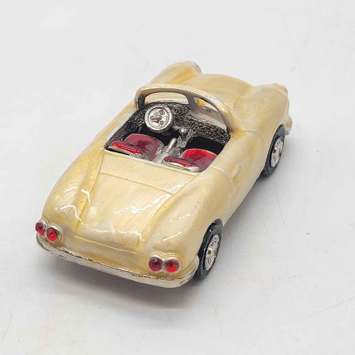 Objet d'art Autobahn Car Trinket Box No. 136