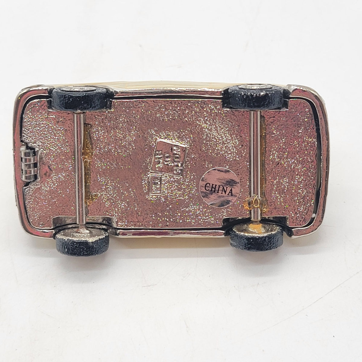 Objet d'art Autobahn Car Trinket Box No. 136