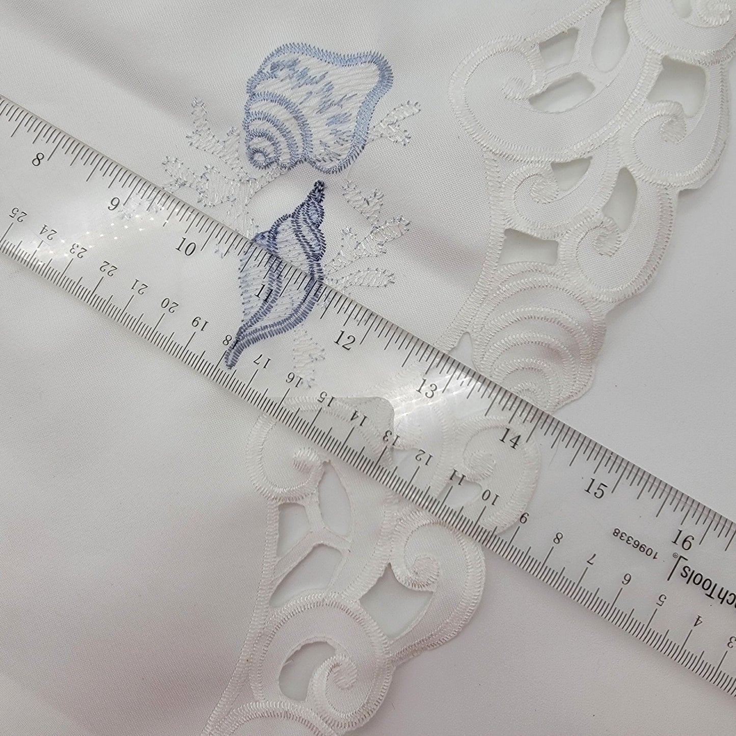 Embroidered White Lace Table Runner With Nautical Shell Design