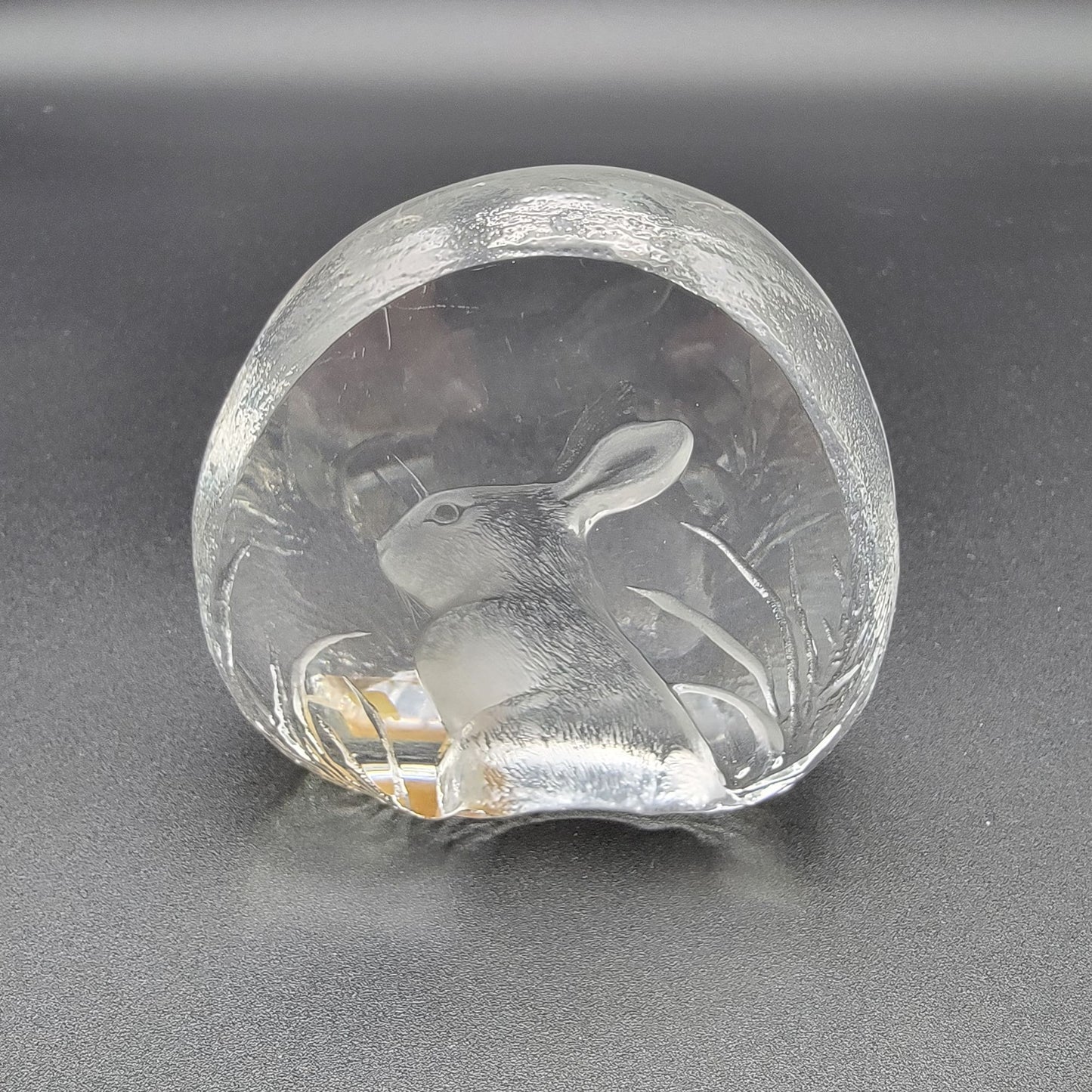 Mats Jonasson Signed Lead Crystal Sitting Bunny Paperweight
