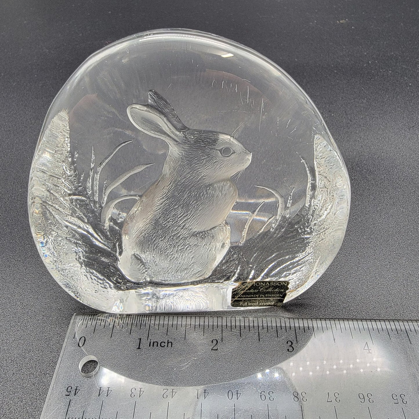 Mats Jonasson Signed Lead Crystal Sitting Bunny Paperweight