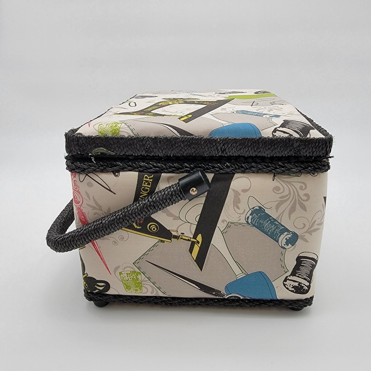 SINGER QuiltPro Padded Sewing Basket Vintage Sewing Machine Fabric