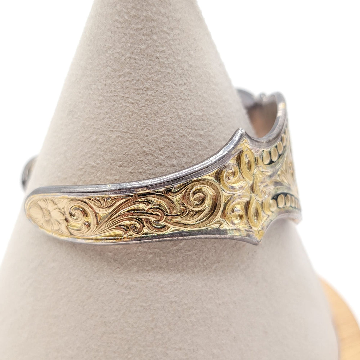 Vintage Two Tone Montana Silversmiths Western Cuff Bracelet