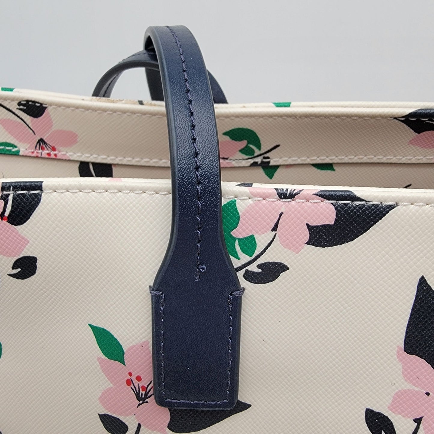 Kate Spade New York Shore Street Margareta Tote Bag Purse