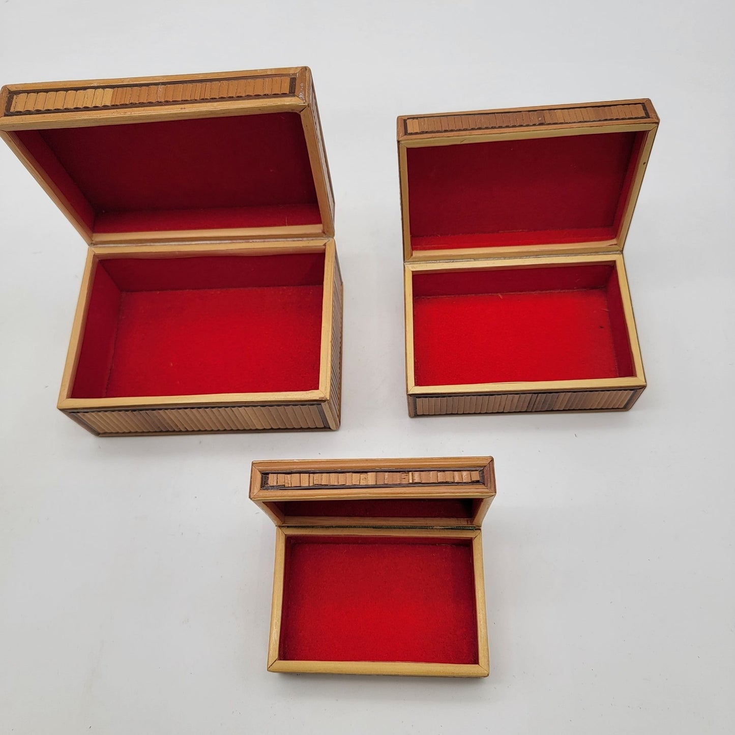 Vintage Bamboo Marquetry Rose Trinket Nesting Boxes Set of 3