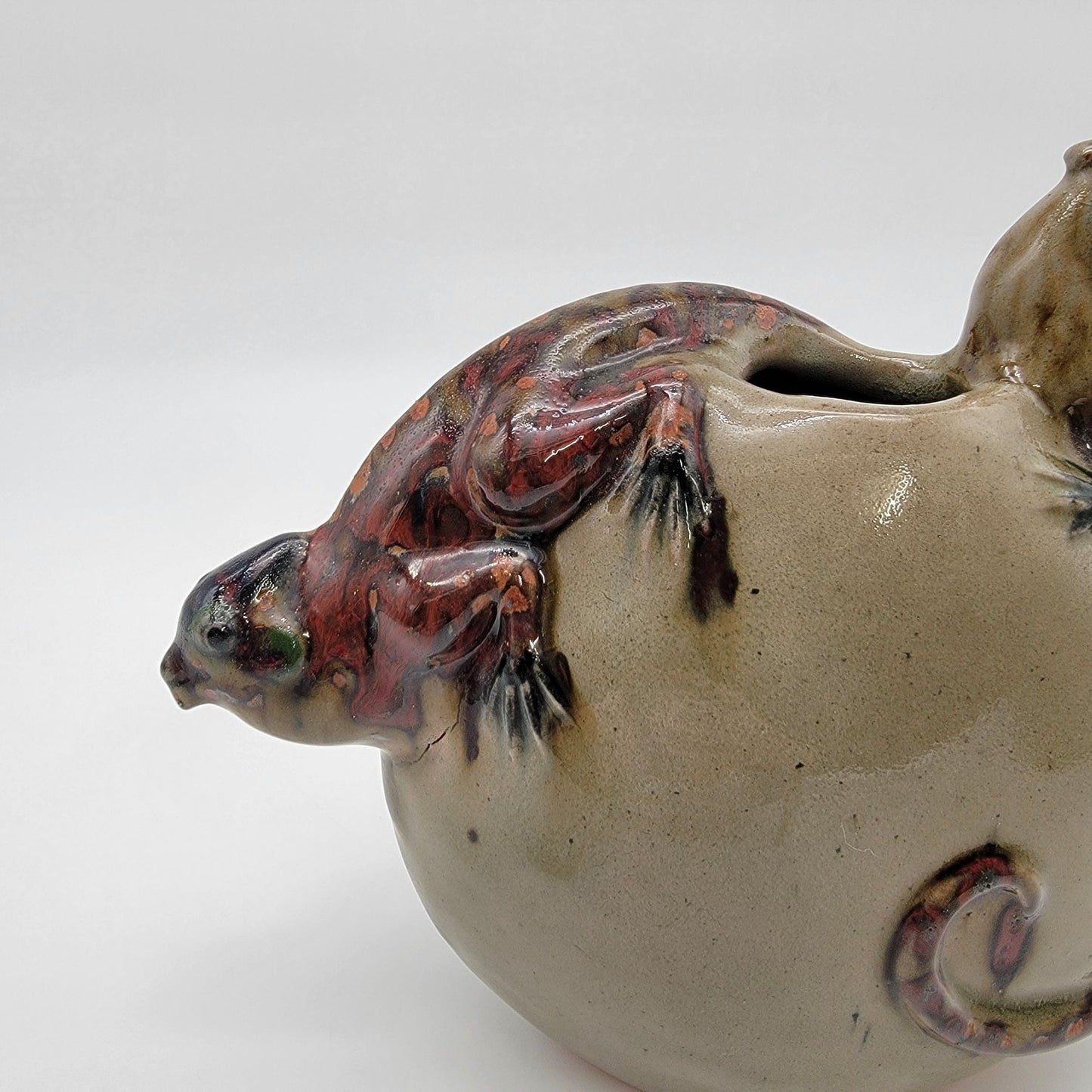 Jorge Wilmot Tonala Pottery Double Iguana Vase
