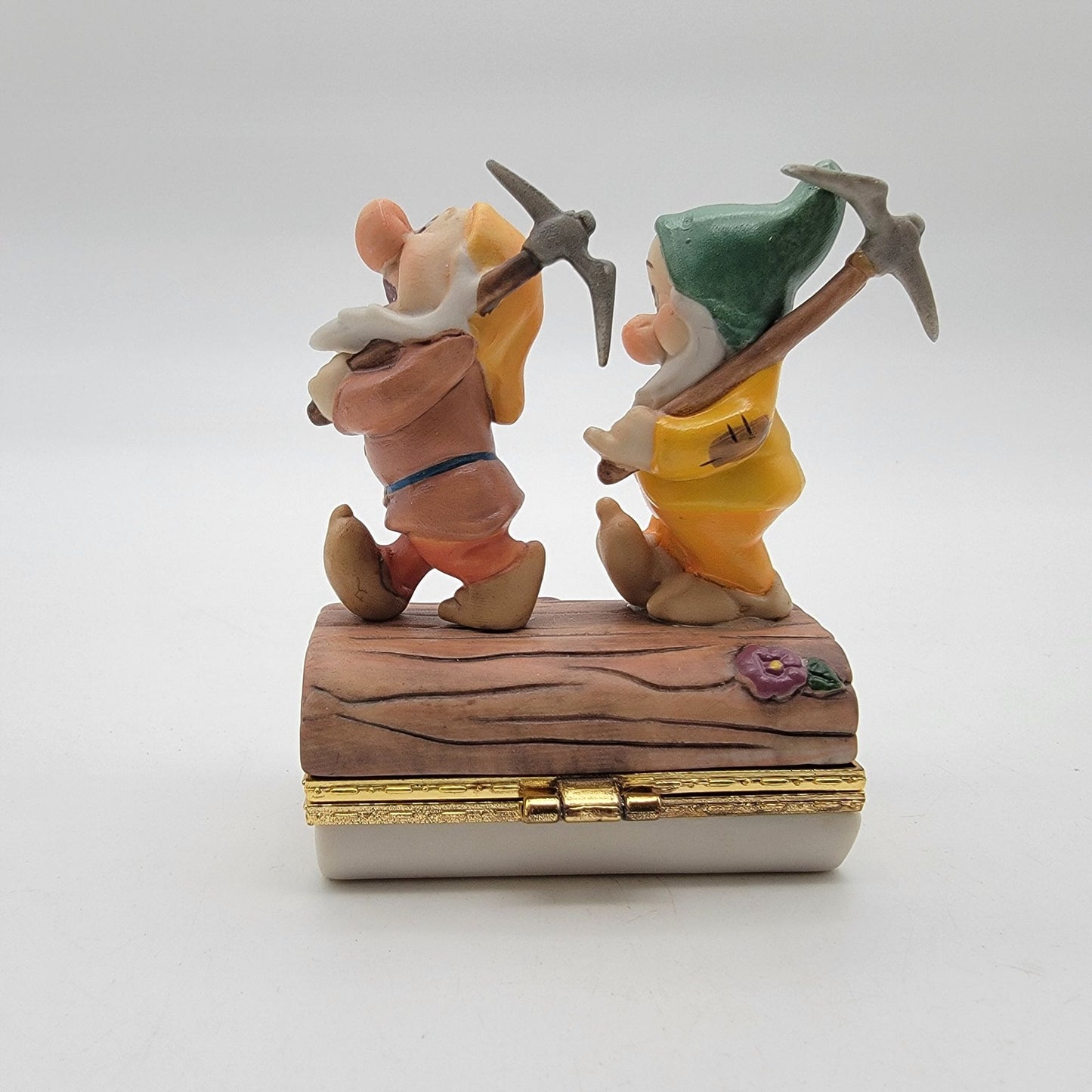 Set of 4 Disney Snow White & The Seven Dwarfs Limoges Porcelain Hinged Trinket Boxes