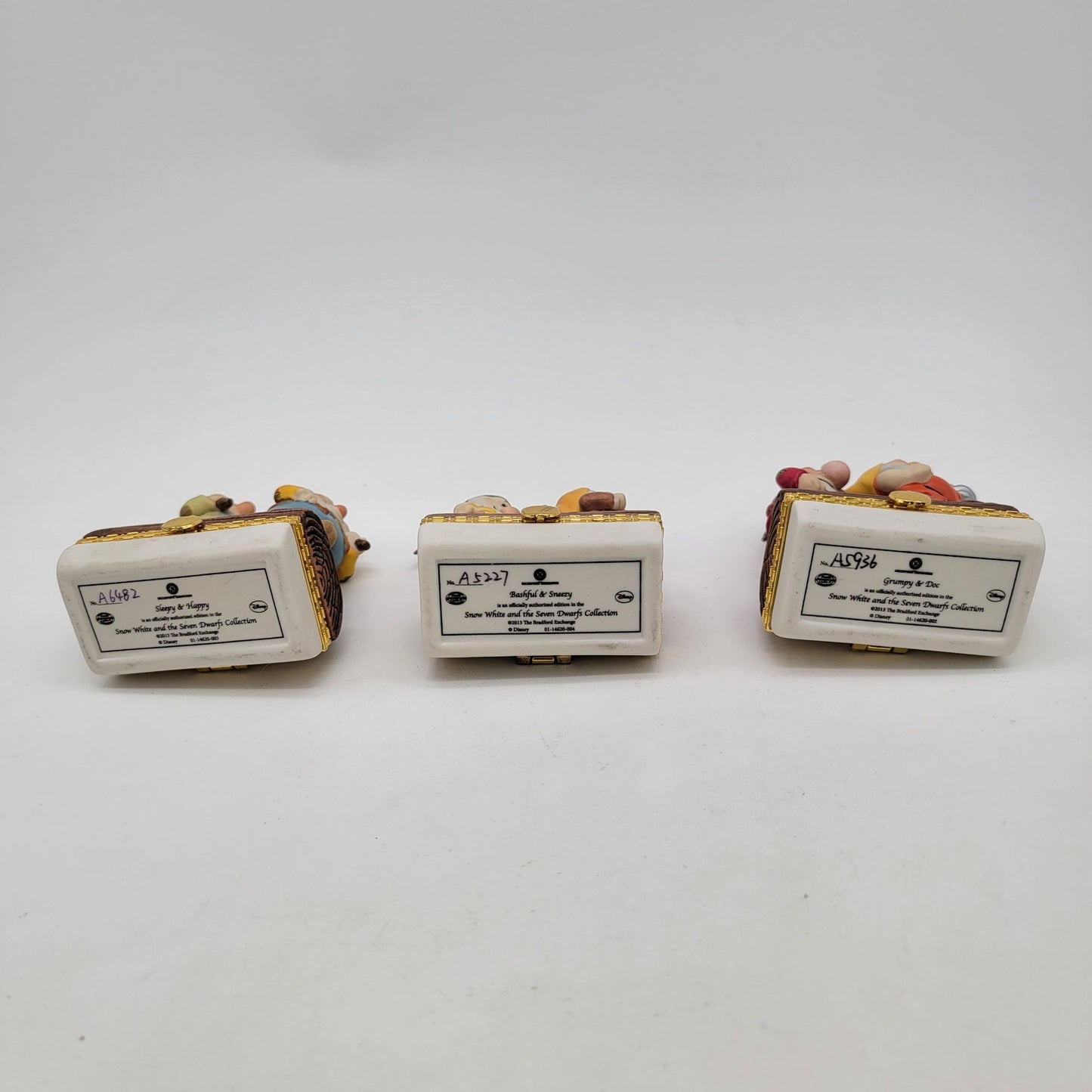Set of 4 Disney Snow White & The Seven Dwarfs Limoges Porcelain Hinged Trinket Boxes