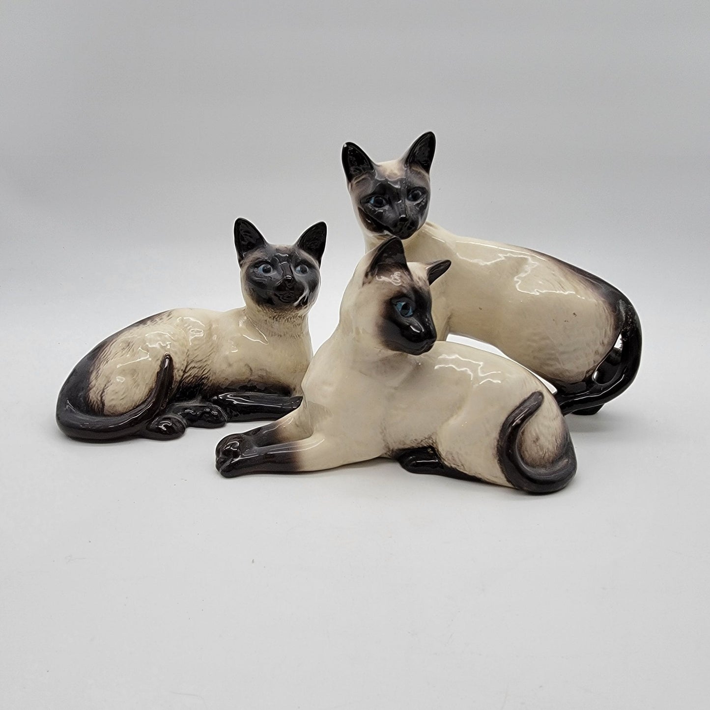 Beswick Siamese Cat Figurines Set of 4 (2 as found)