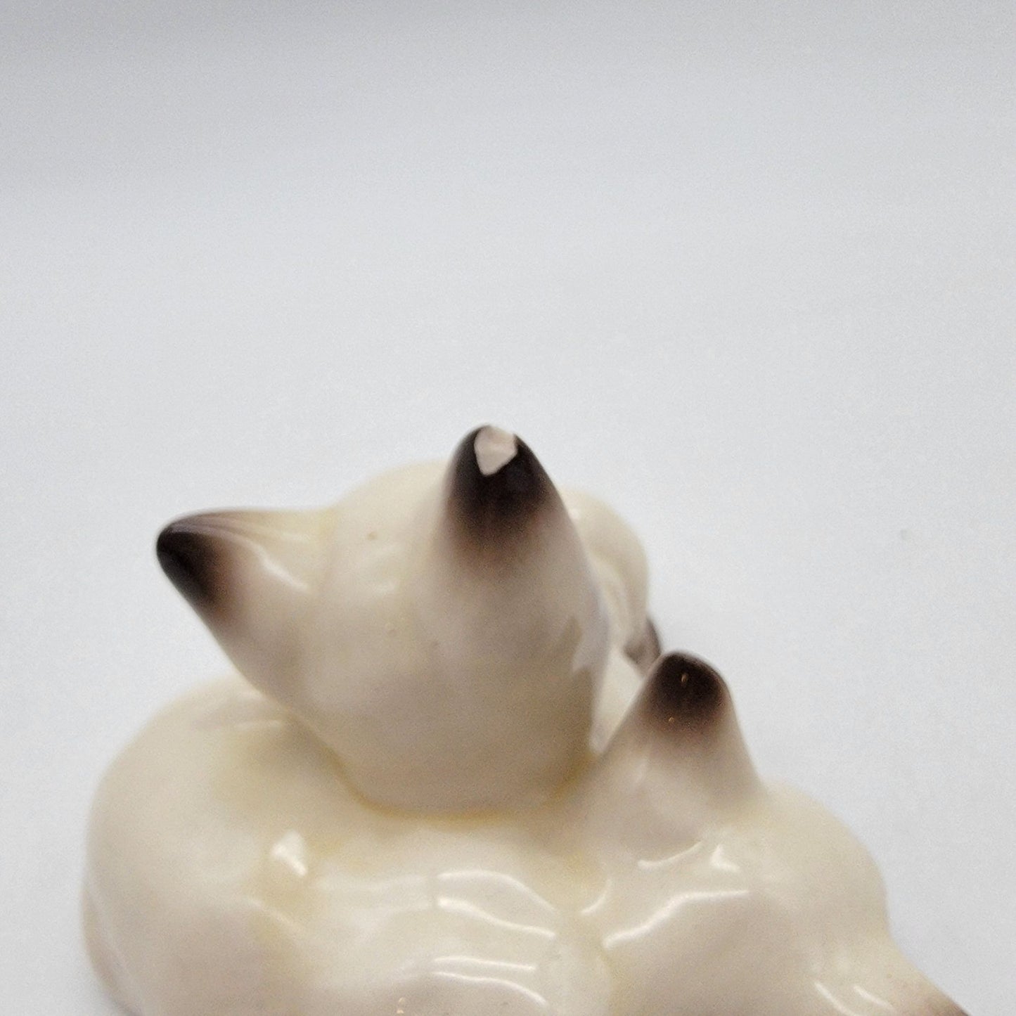 Beswick Siamese Cat Figurines Set of 4 (2 as found)