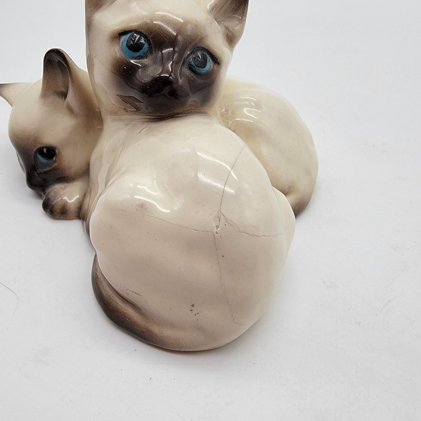 Beswick Siamese Cat Figurines Set of 4 (2 as found)