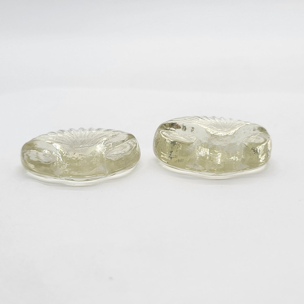 Vintage Clear Glass Seashells Set Of 2
