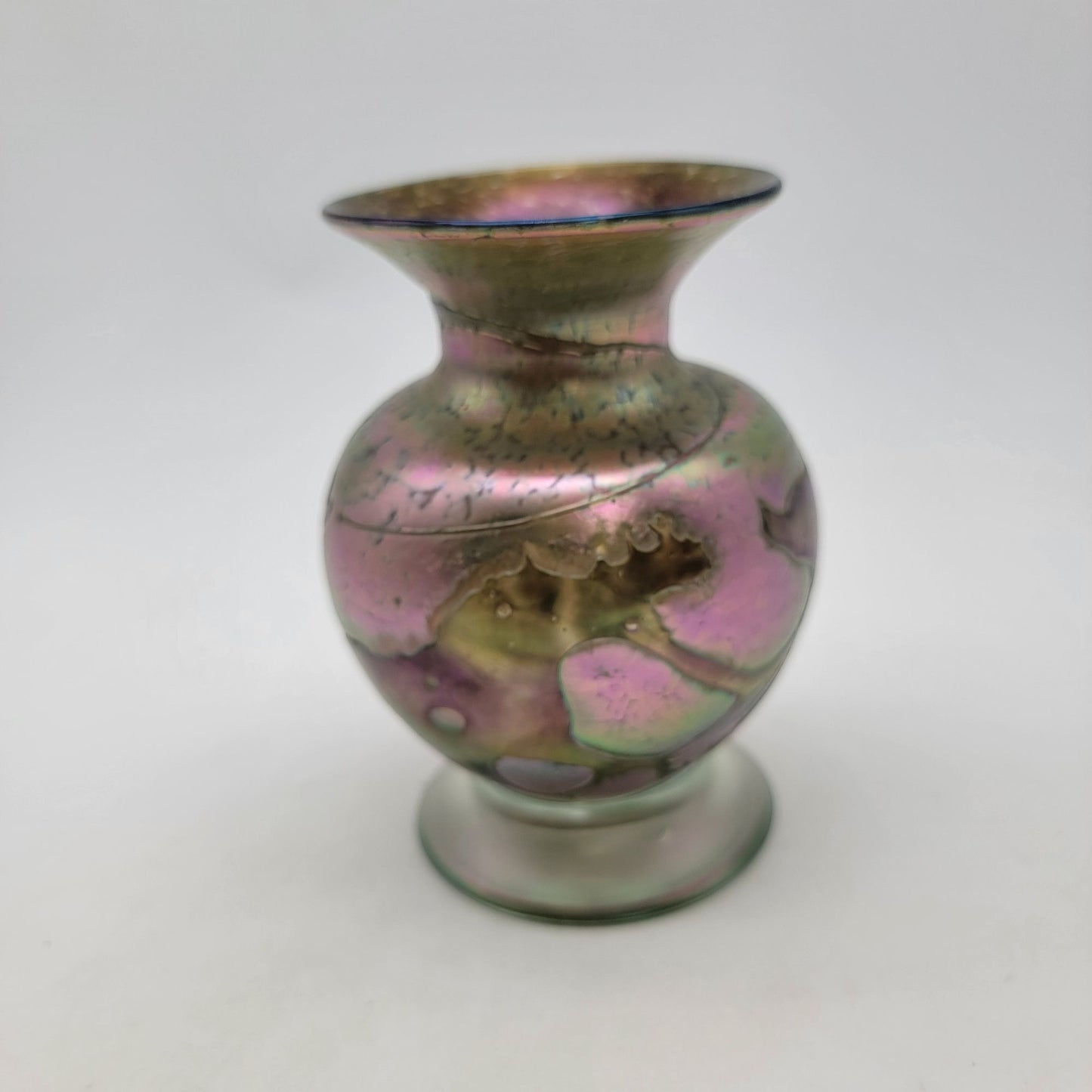 Signed Hand Blown Iridescent Art Glass Vase