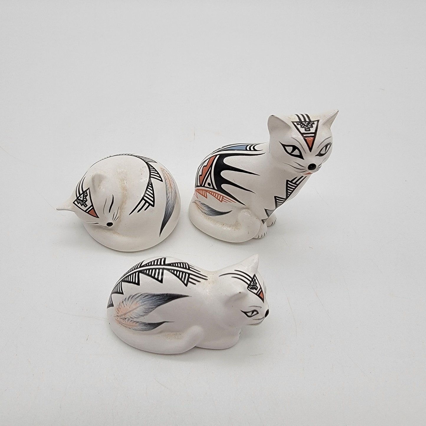 Set of 3 Vintage J.F. Gachupin Jemez Pueblo Art Pottery Miniature Cats