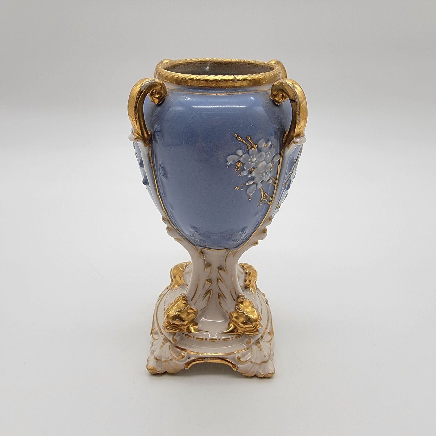Antique Riessner Stellmacher & Kessel Art Nouveau Porcelain Turn Teplitz Vase Bleu Celeste (Sky Blue)