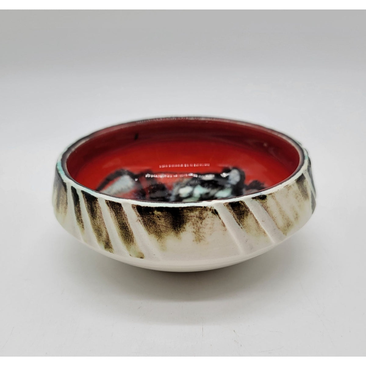 1970s Poole Pottery Delphis Bowl Red & Abstract England