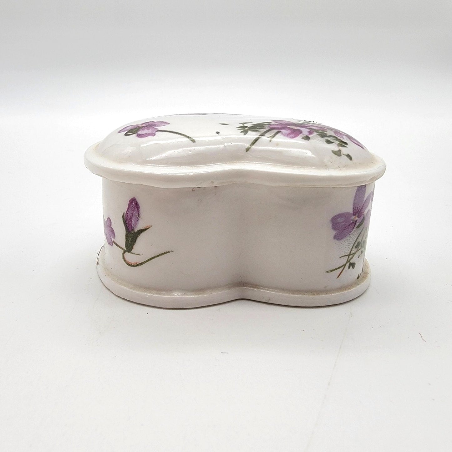 Vintage Mann Purple Violets Heart Trinket Box