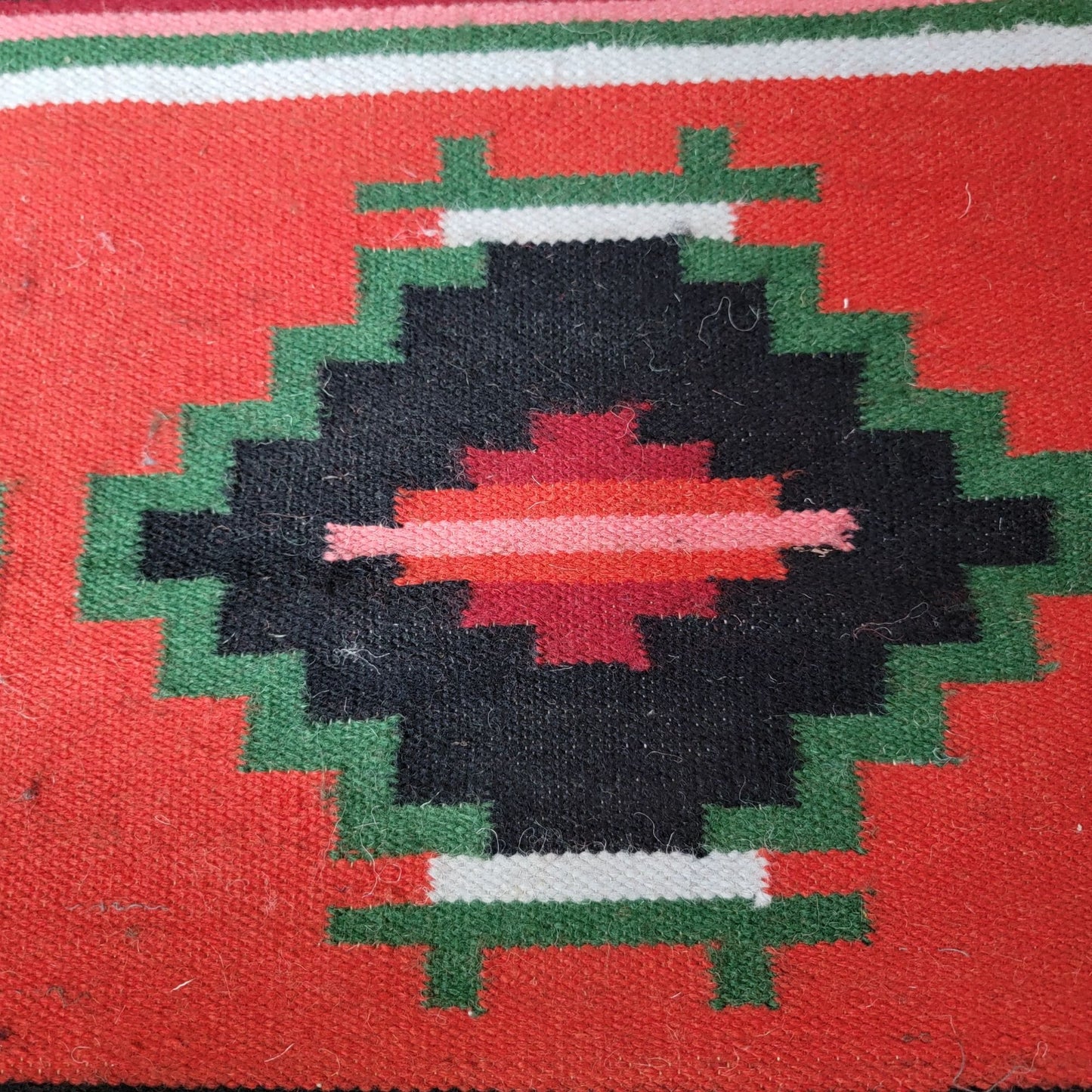 Vintage Handwoven Kilim Design 100% Wool Rug