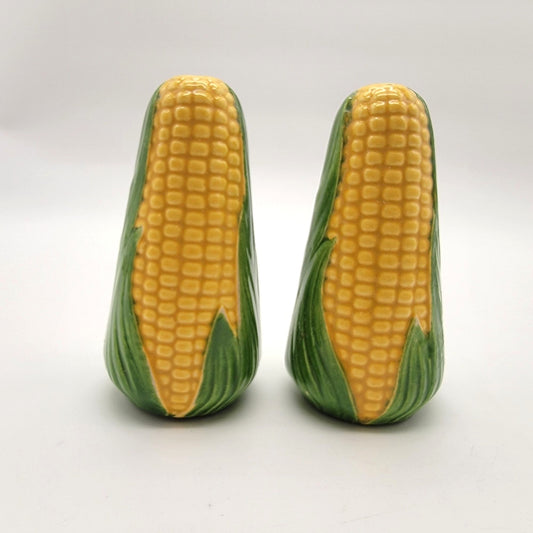 Vintage 1970s Corn On The Cob  Salt & Pepper Shakers