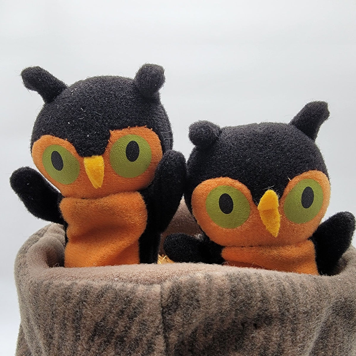 Hallmark Halloween Spooky Tree Animated Plush With Owls & Pumpkin
