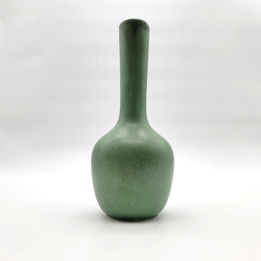 Vintage Geranium Green Royal Haeger Pottery Vase