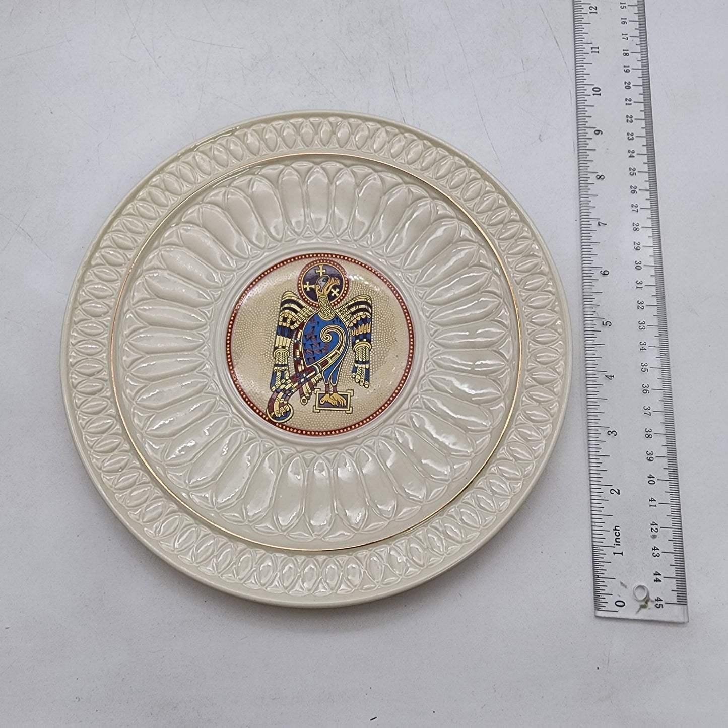 Belleek Collectors Society 4th Edition Book Of Kells St. John Plate 1983 With Original Box