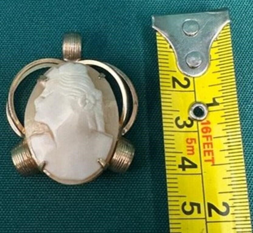 Art Deco Cameo Pendant