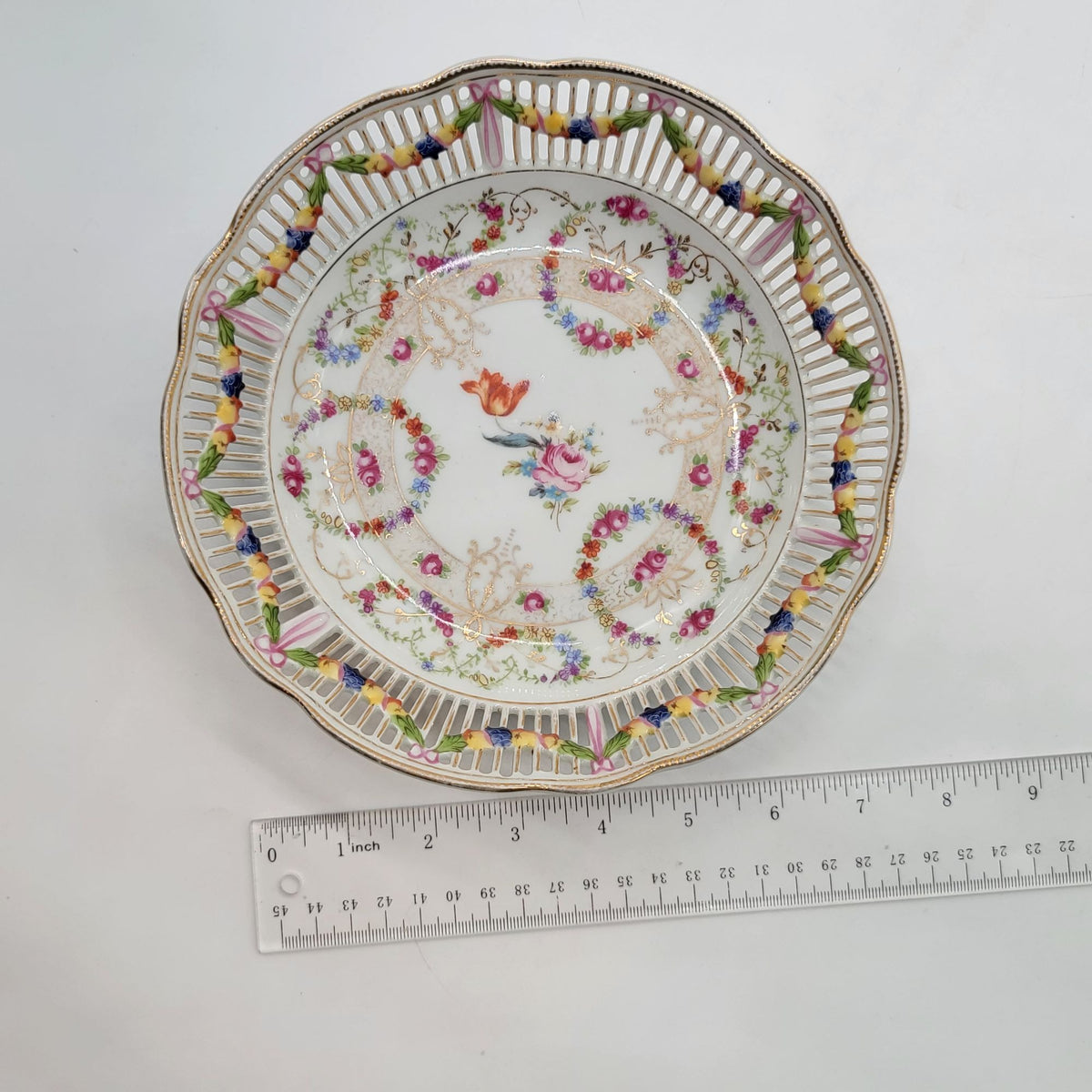 Porzellanmanufaktur Rudolf Wächter Bavaria Porcelain Reticulated Bowl