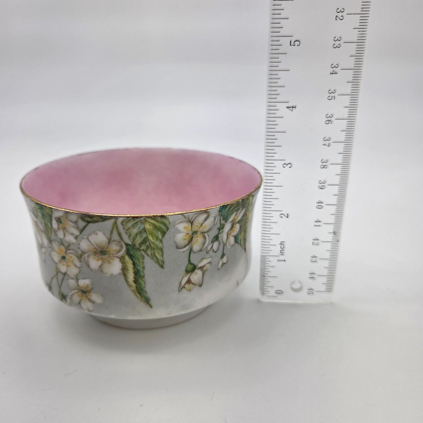 Antique Porcelain Chawan Japanese Tea Bowl Pink