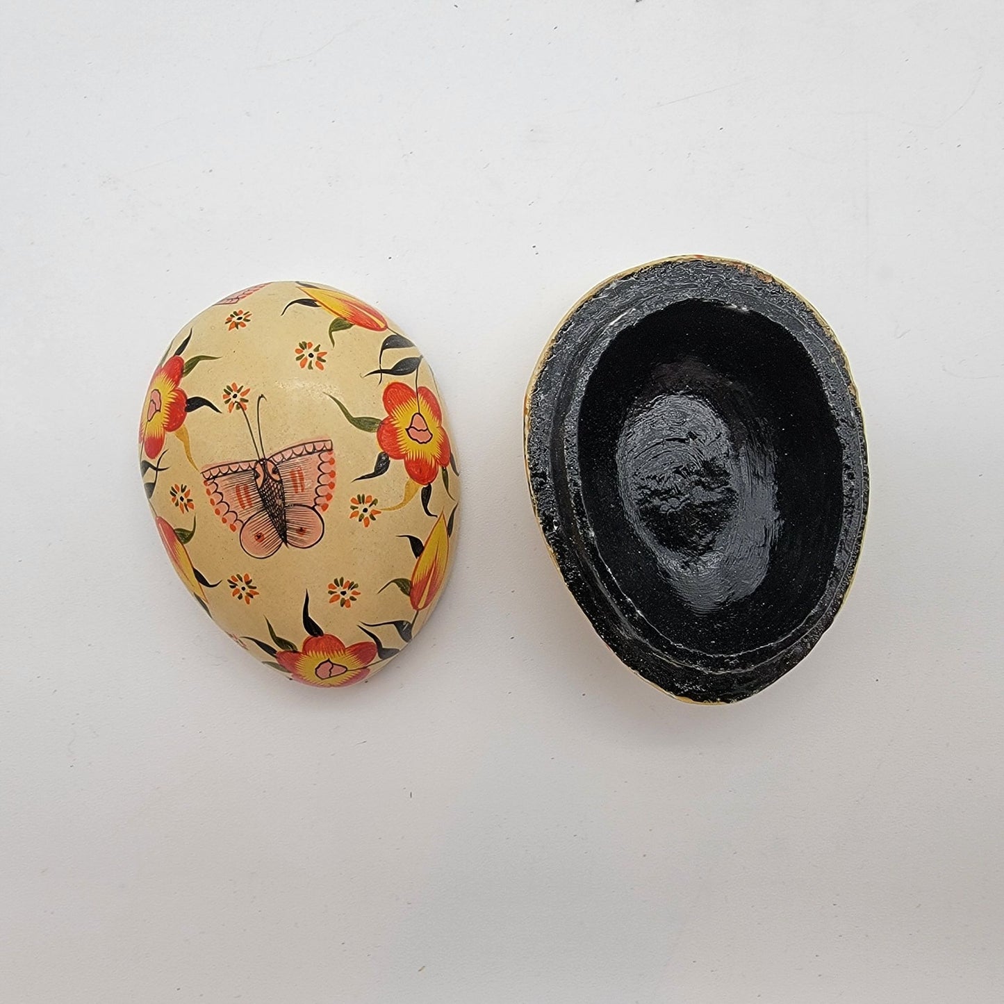 Kashmir Hand Painted Butterfly Lacquered Egg Trinket Box