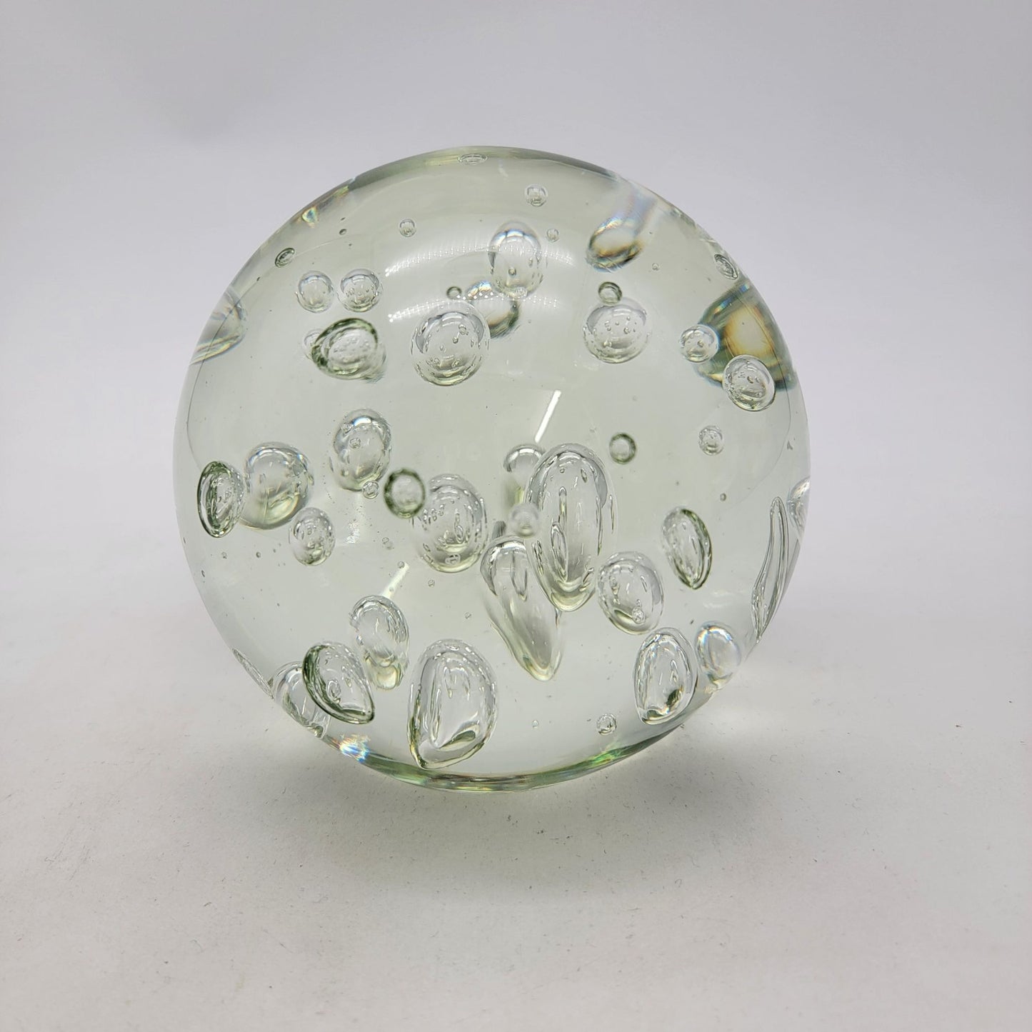 Light Green Controlled Bubbles Art Glass Paperweight