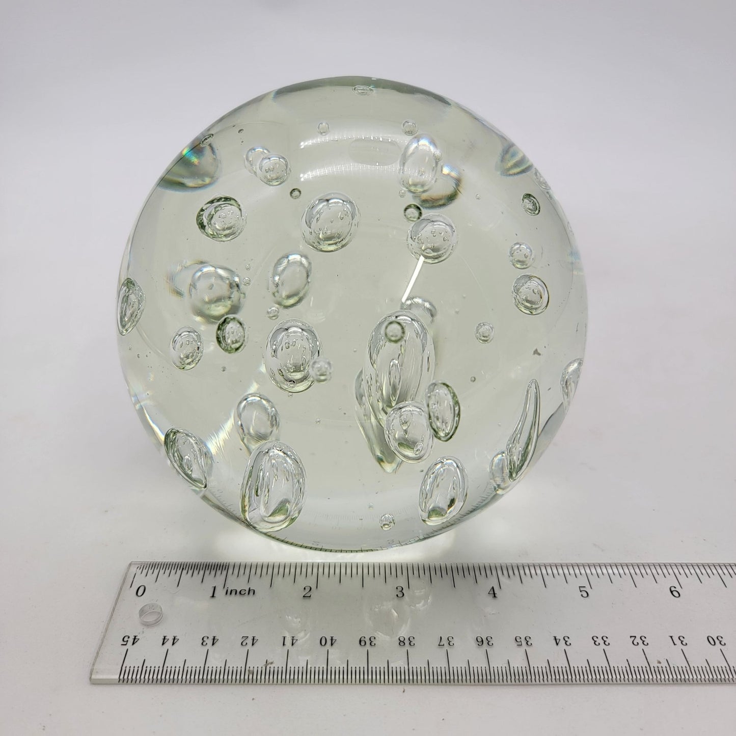 Light Green Controlled Bubbles Art Glass Paperweight