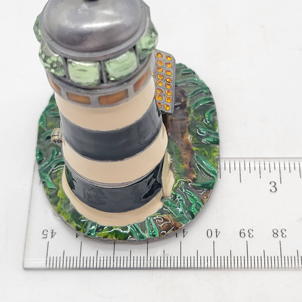 Objet d'art Old Salt Lighthouse Trinket Box No. 132