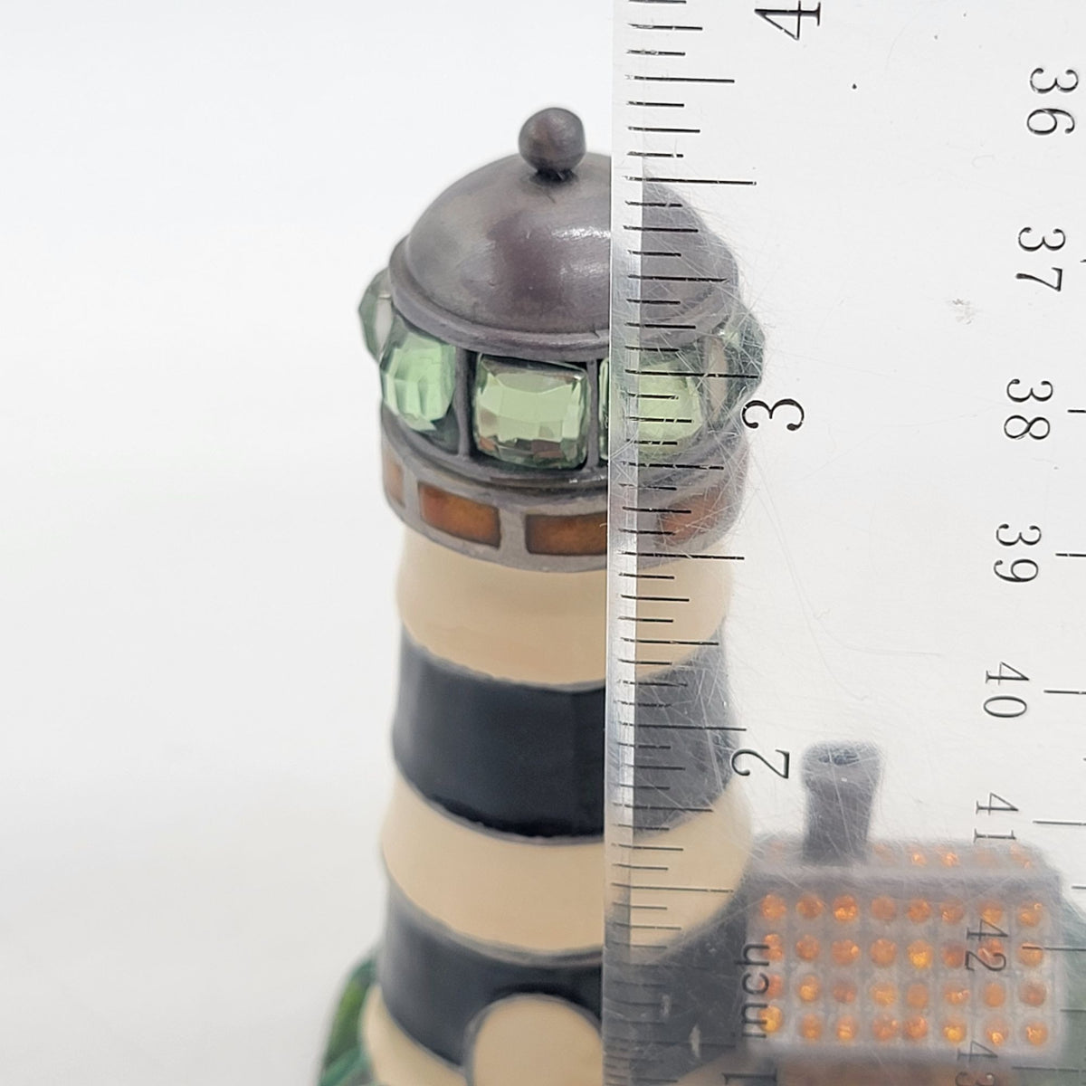 Objet d'art Old Salt Lighthouse Trinket Box No. 132