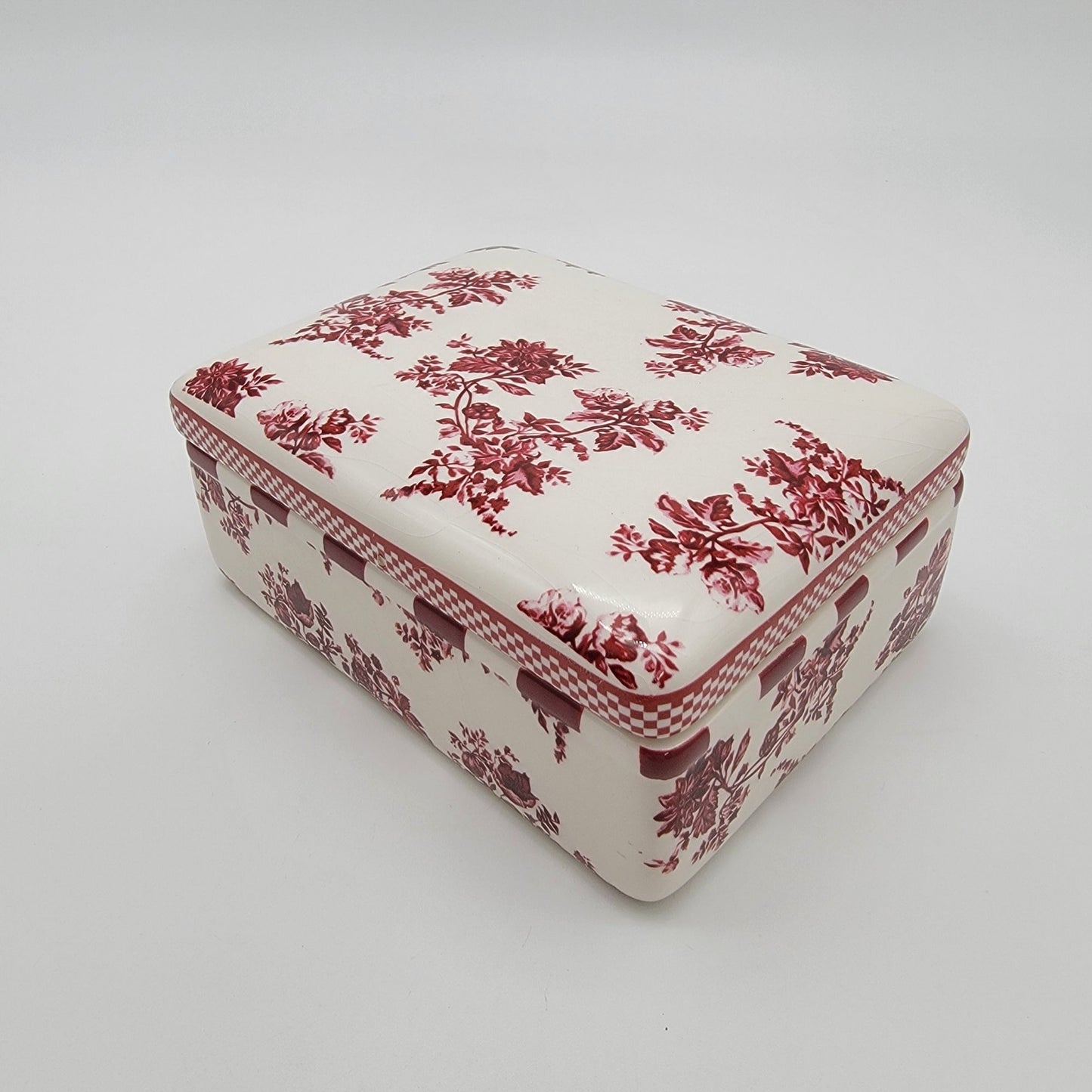 Vintage Red Roses Toile de Jouy Transferware Porcelain Rectangular Dresser Box