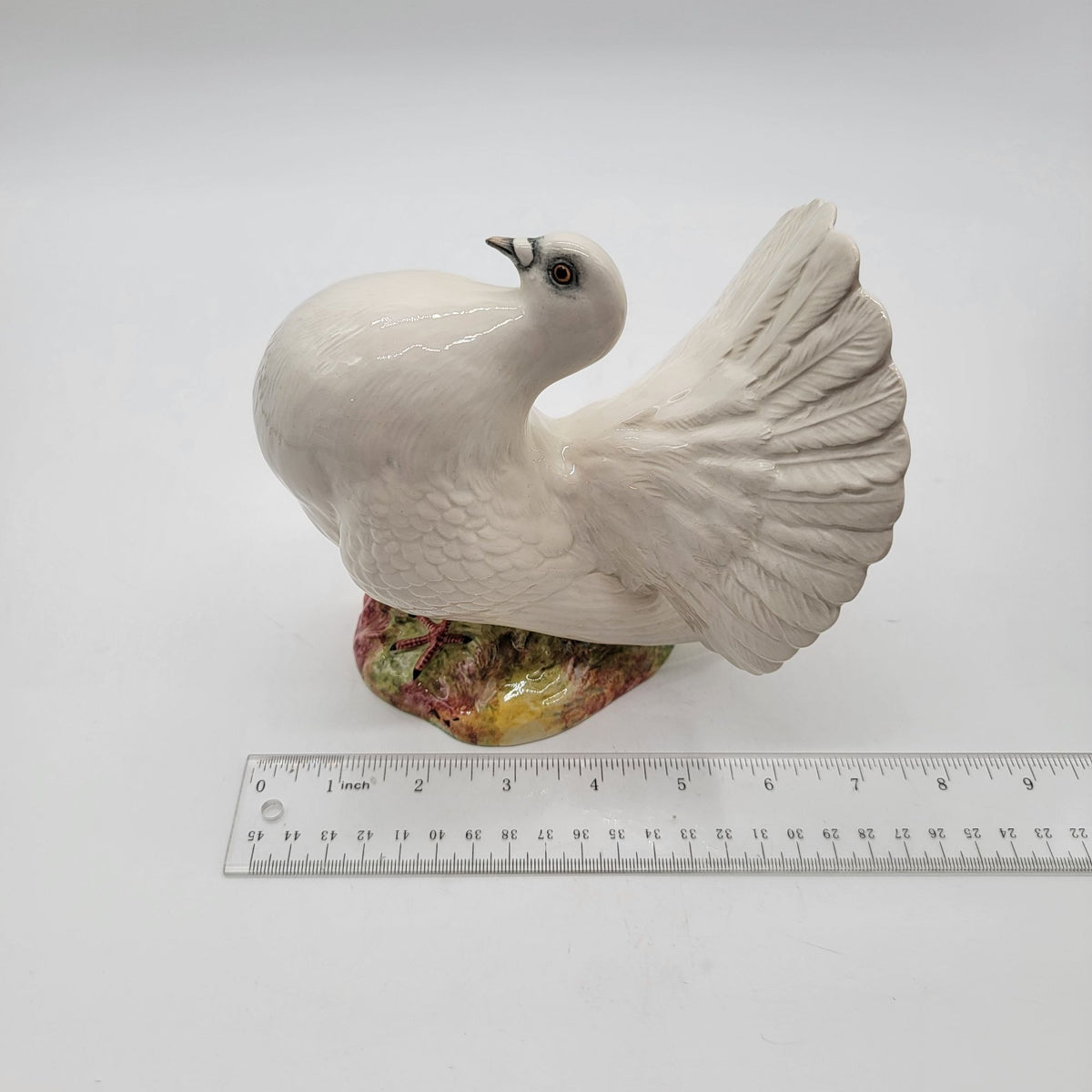 Beswick Fantail Pigeon Porcelain Figurine Model #1614