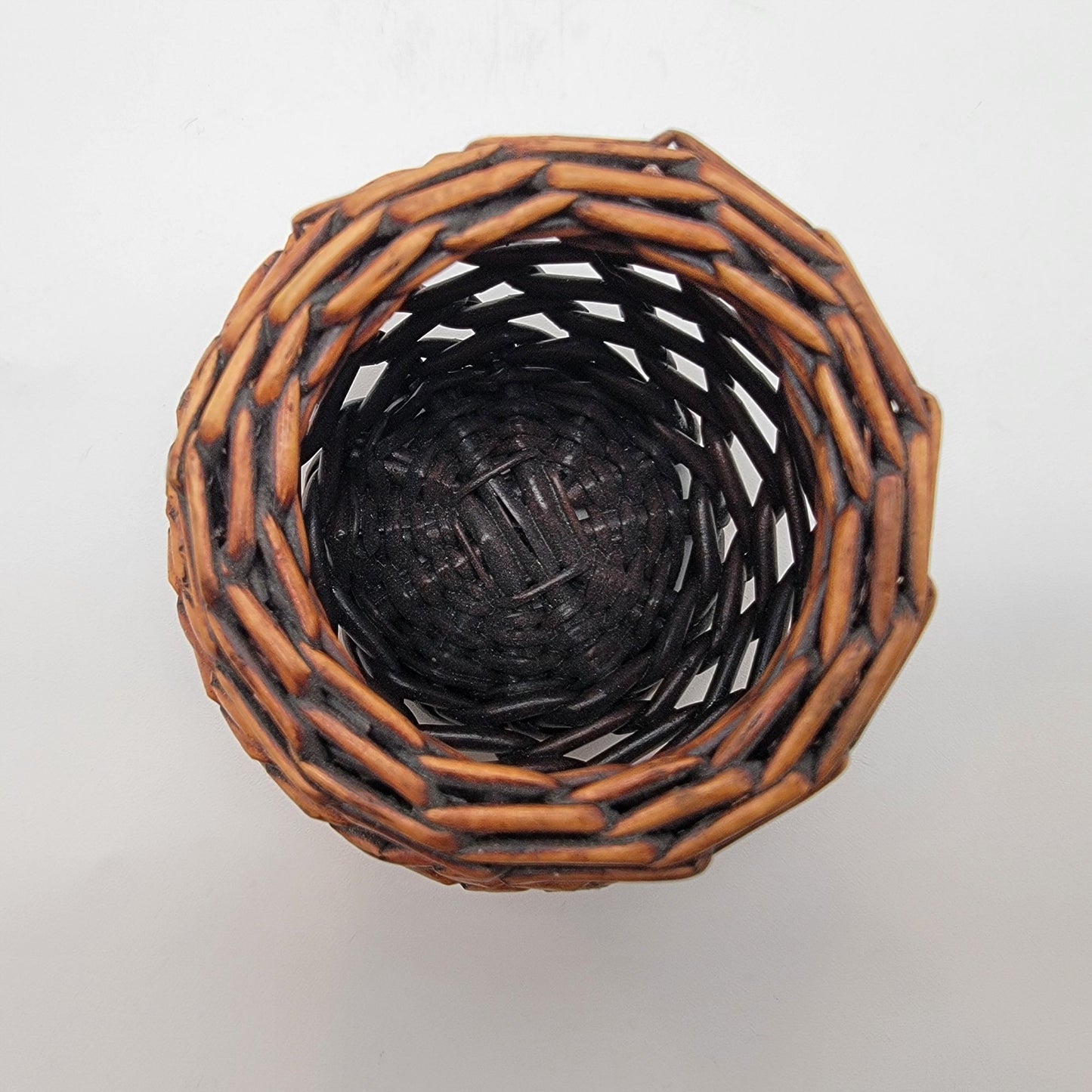 Vintage Bamboo Rattan Urn Shape Basket
