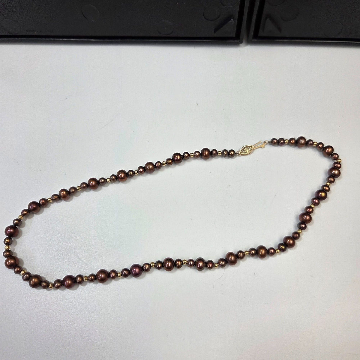 Vintage 14K Gold Chocolate Brown Freshwater Pearl Set Necklace Bracelet & Stud Earrings In Wood Box