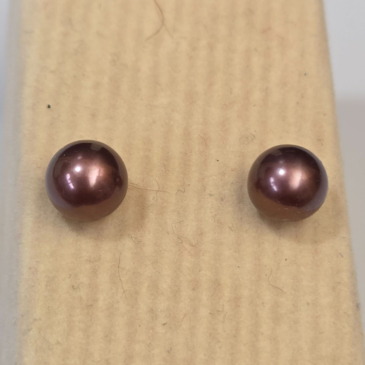 Vintage 14K Gold Chocolate Brown Freshwater Pearl Set Necklace Bracelet & Stud Earrings In Wood Box