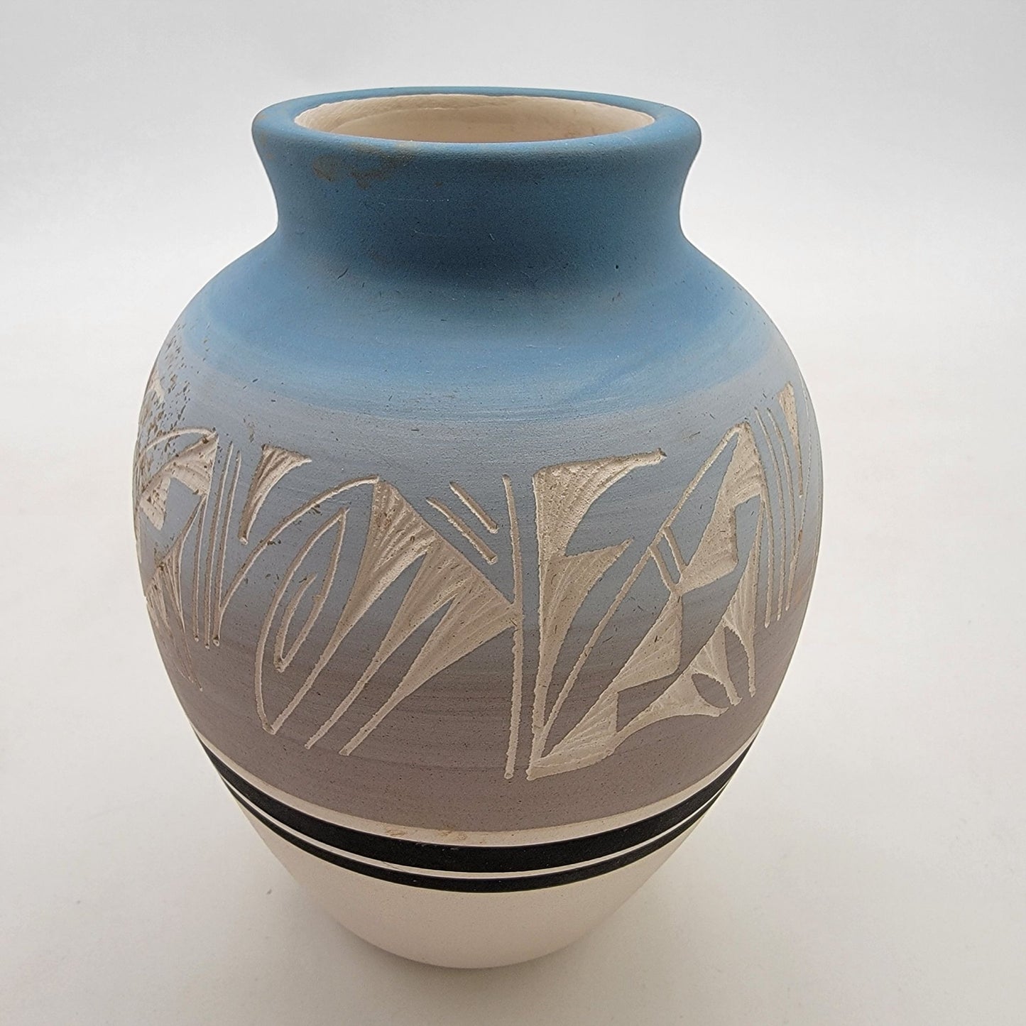 Vintage Ute Mountain Pueblo Pottery Vase Signed Talk