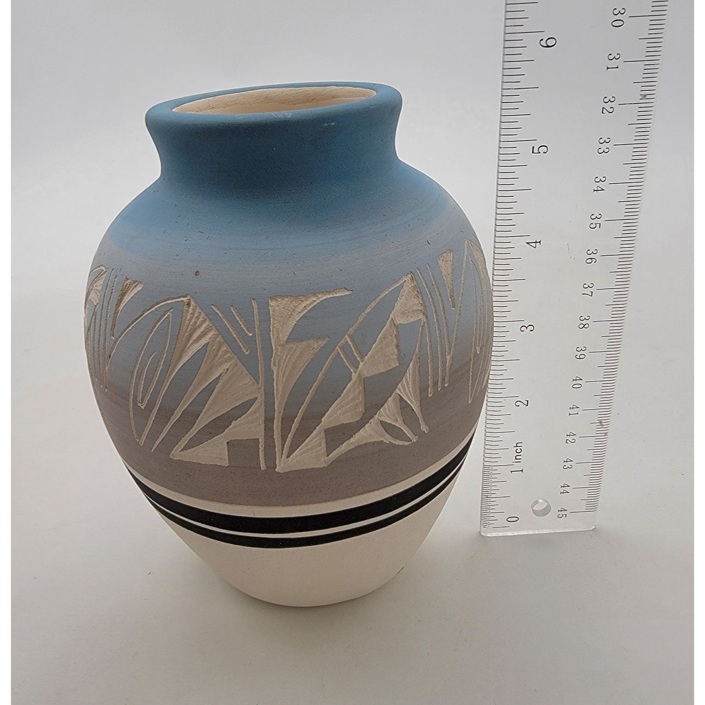 Vintage Ute Mountain Pueblo Pottery Vase Signed Talk