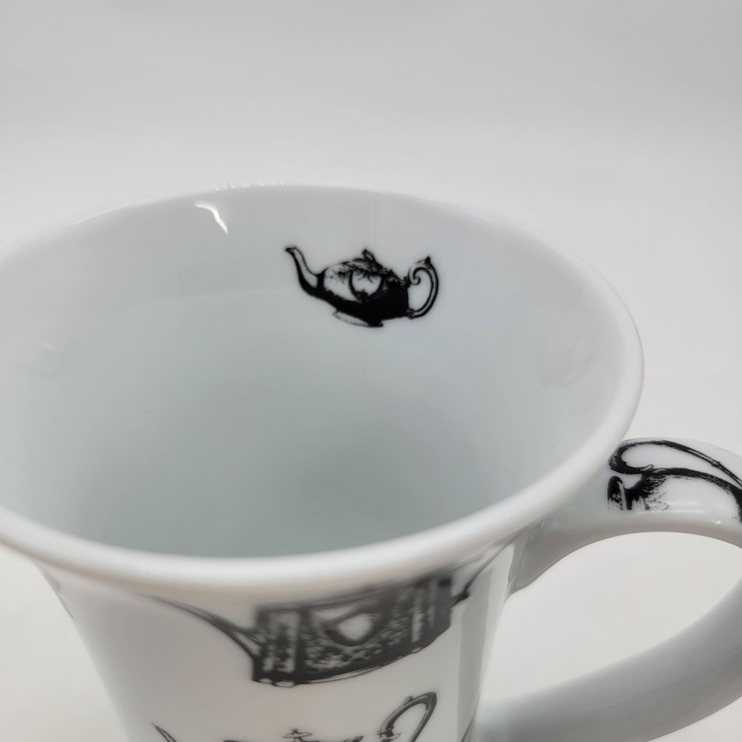 Paul Cardew Antique Pewter Teapot Pattern Mug