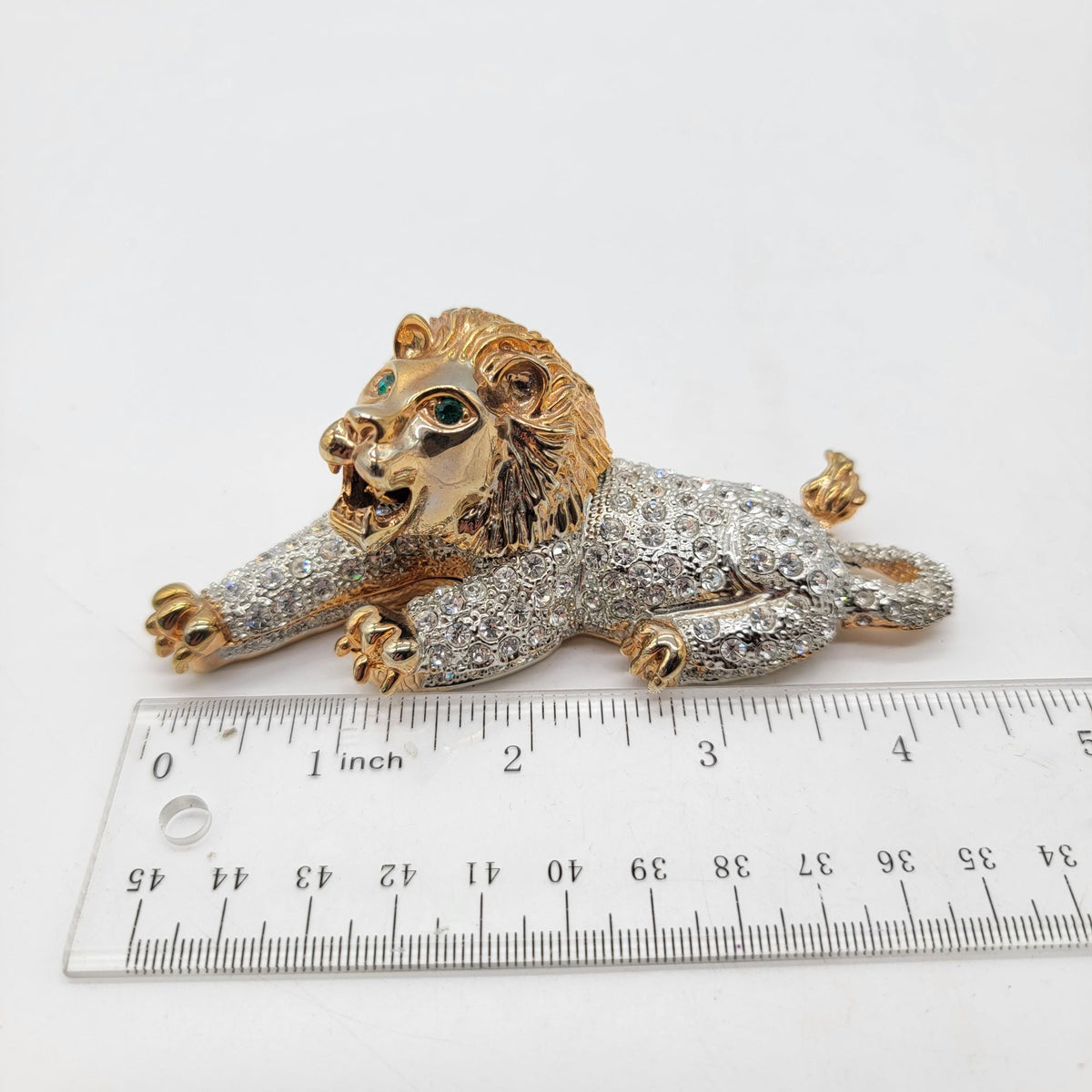 Vintage White Crystal Rhinestone Lion Trinket Box