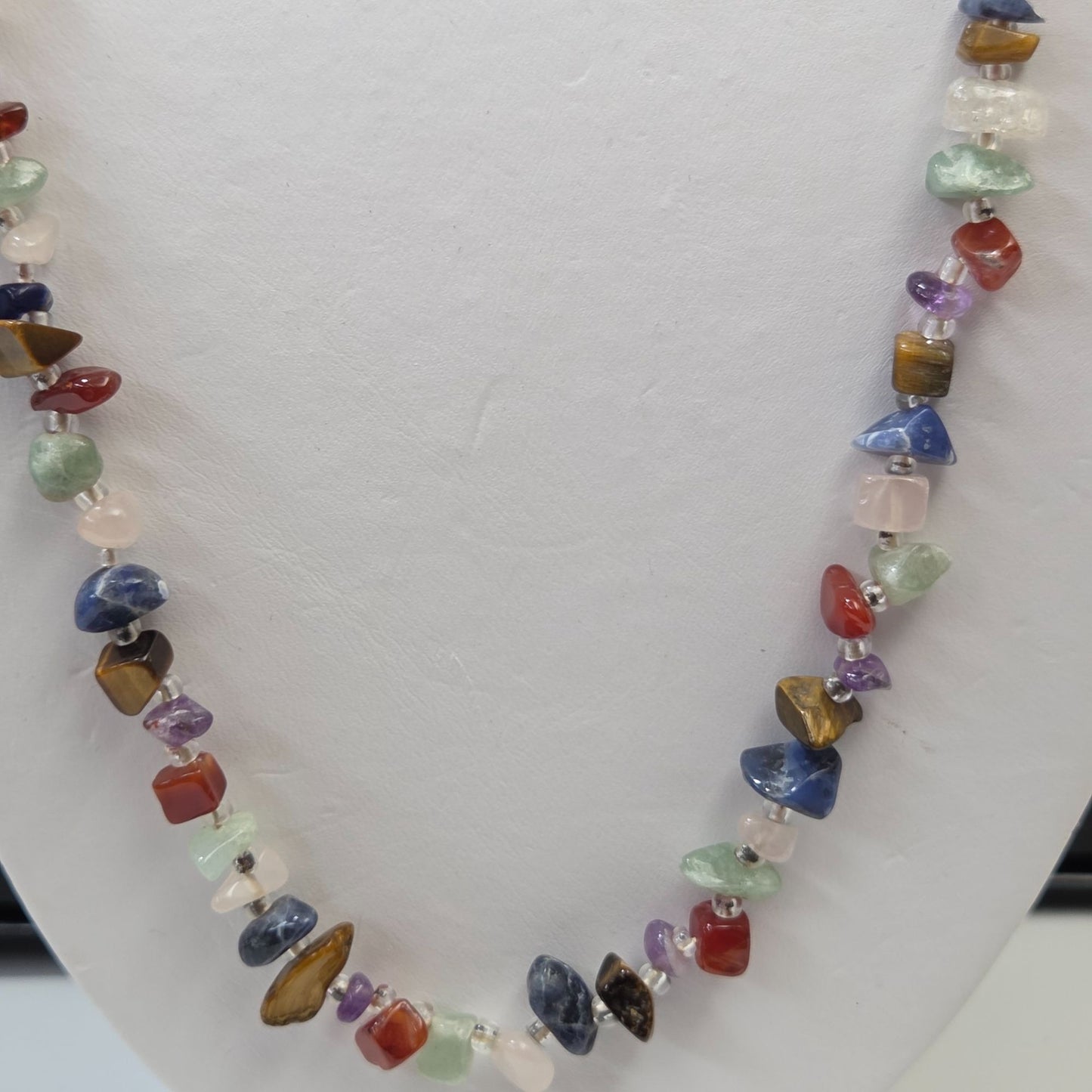 Vintage Gemstone Chips Beaded Necklace
